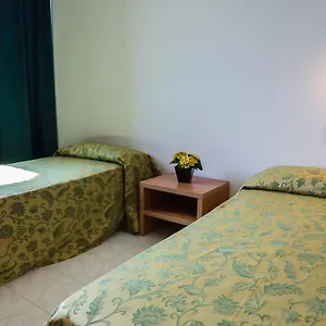 Hotel Luna Blu, Casumaro